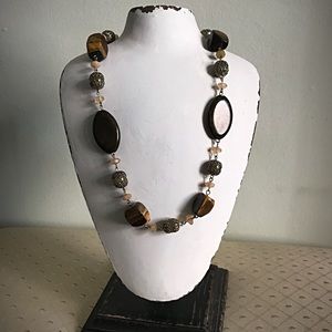 Avon Eye of the Tiger Stone Necklace